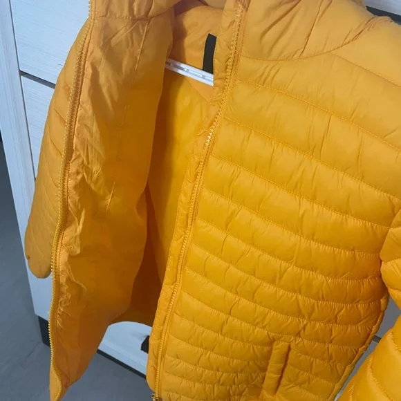 Yellow spring jacket from Walmart(George) - Picture 3 of 3